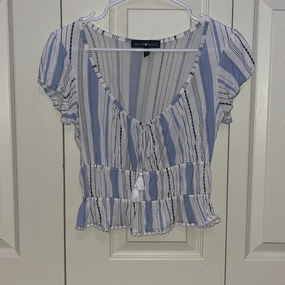 short sleeve crop top